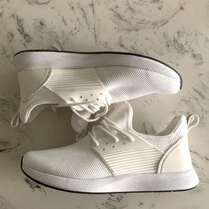 Brand New Waterproof Loom Footwear